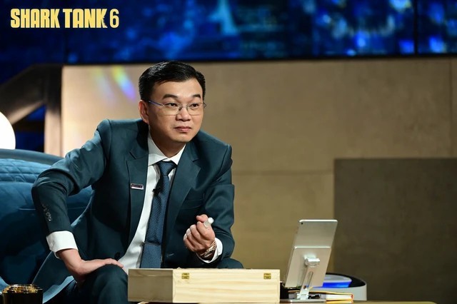 shark-hung-anh-tham-dinh-tracybee-2-1697741066.jpg