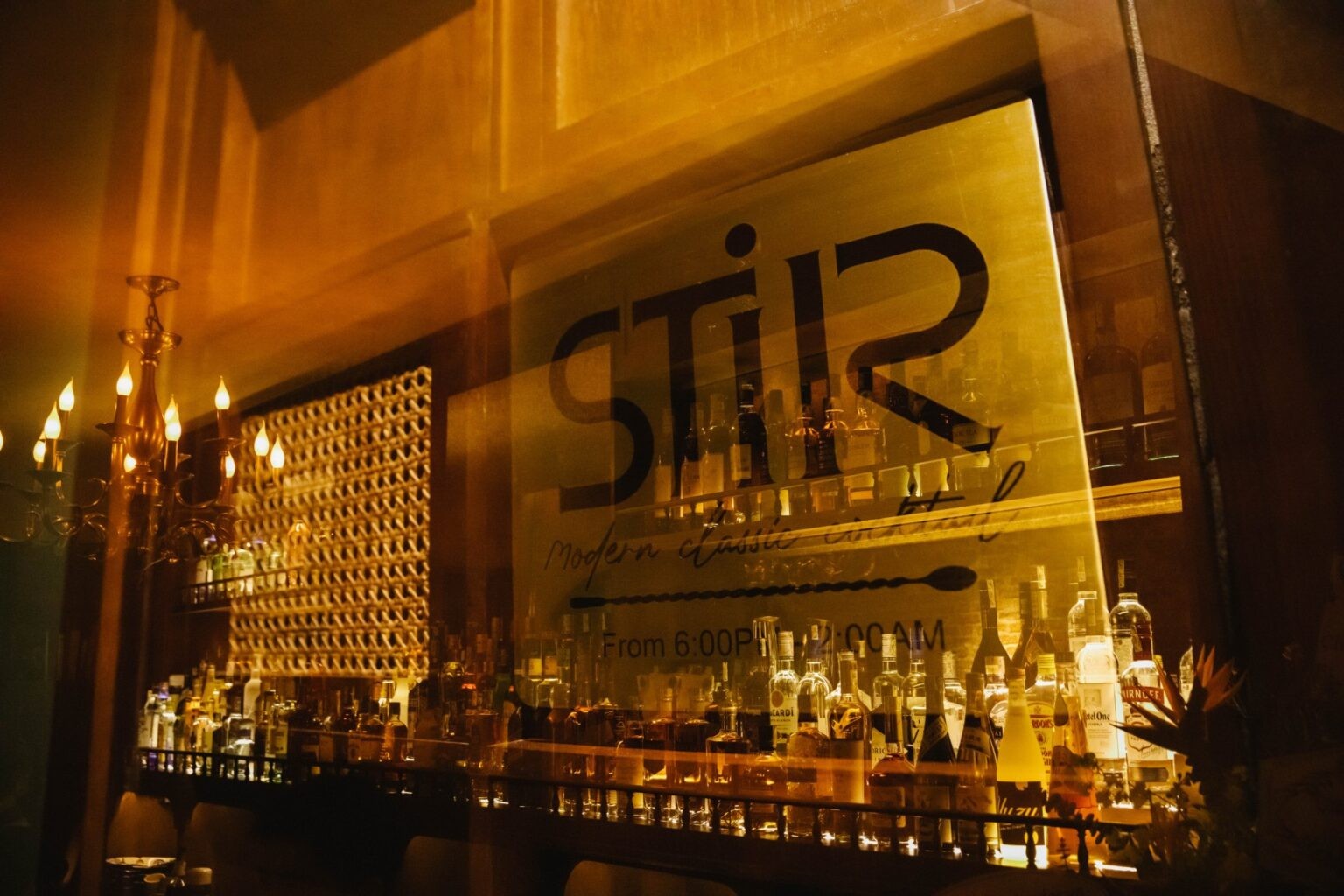 stir-bar-dua-van-hoa-am-thuc-viet-vao-cocktail-2-1698935719.jpg