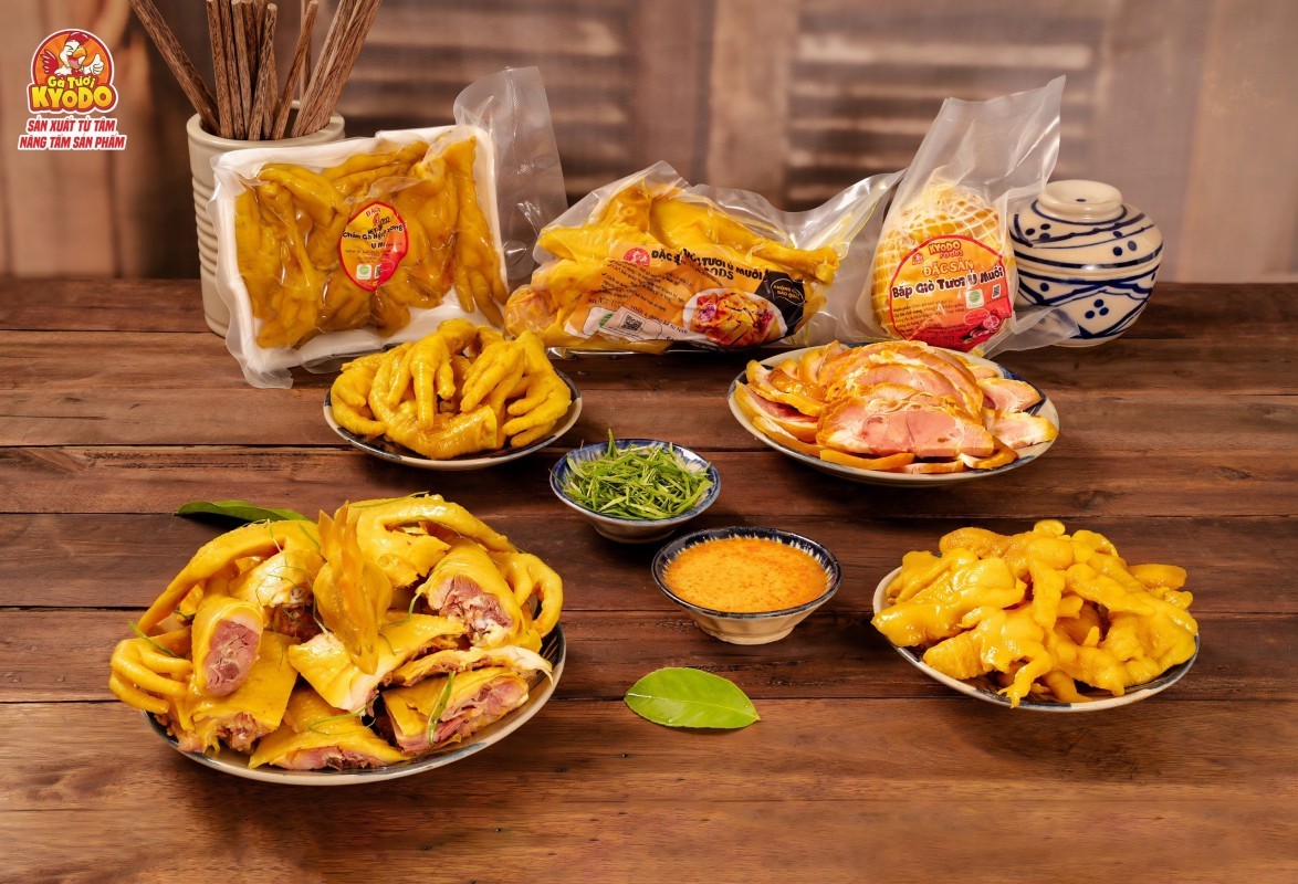 nha-sang-lap-thuong-hieu-ga-u-muoi-kyodo-foods-chi-nguyen-thi-hong-thuong-2-1706183624.jpg