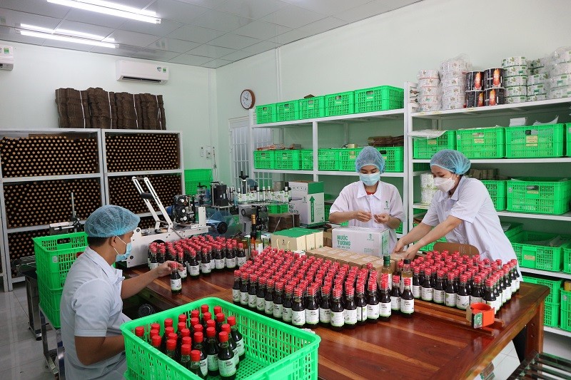 ceo-pham-dinh-ngai-cua-tra-vinh-farm-2-1709833223.jpg
