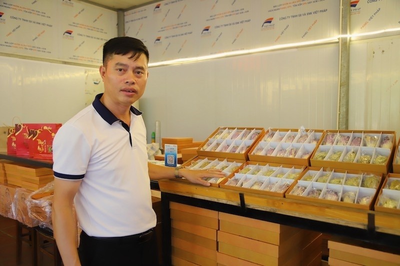 Giám đốc HTX Làng nghề sen Mê Linh, anh Lã Quang Khanh: Phát triển kinh tế nhờ vựa sen tiền tỷ, thành công xây dựng thương hiệu trà sen Mê Linh 