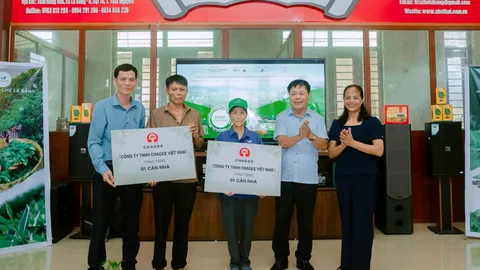 Trà sữa Chagee xây nhà cho các hộ gia đình khó khăn ở Thái Nguyên