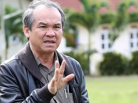 Con gái của Bầu Đức thiếu tiền