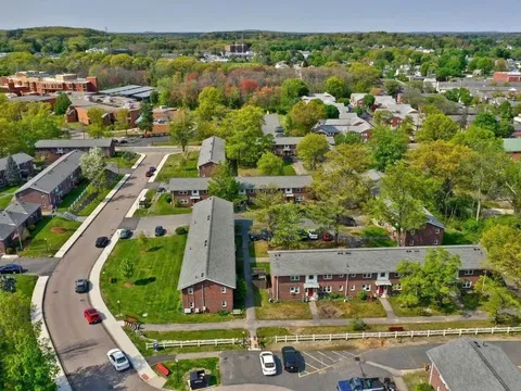 Sưởi ấm bằng năng lượng sạch dưới lòng đất